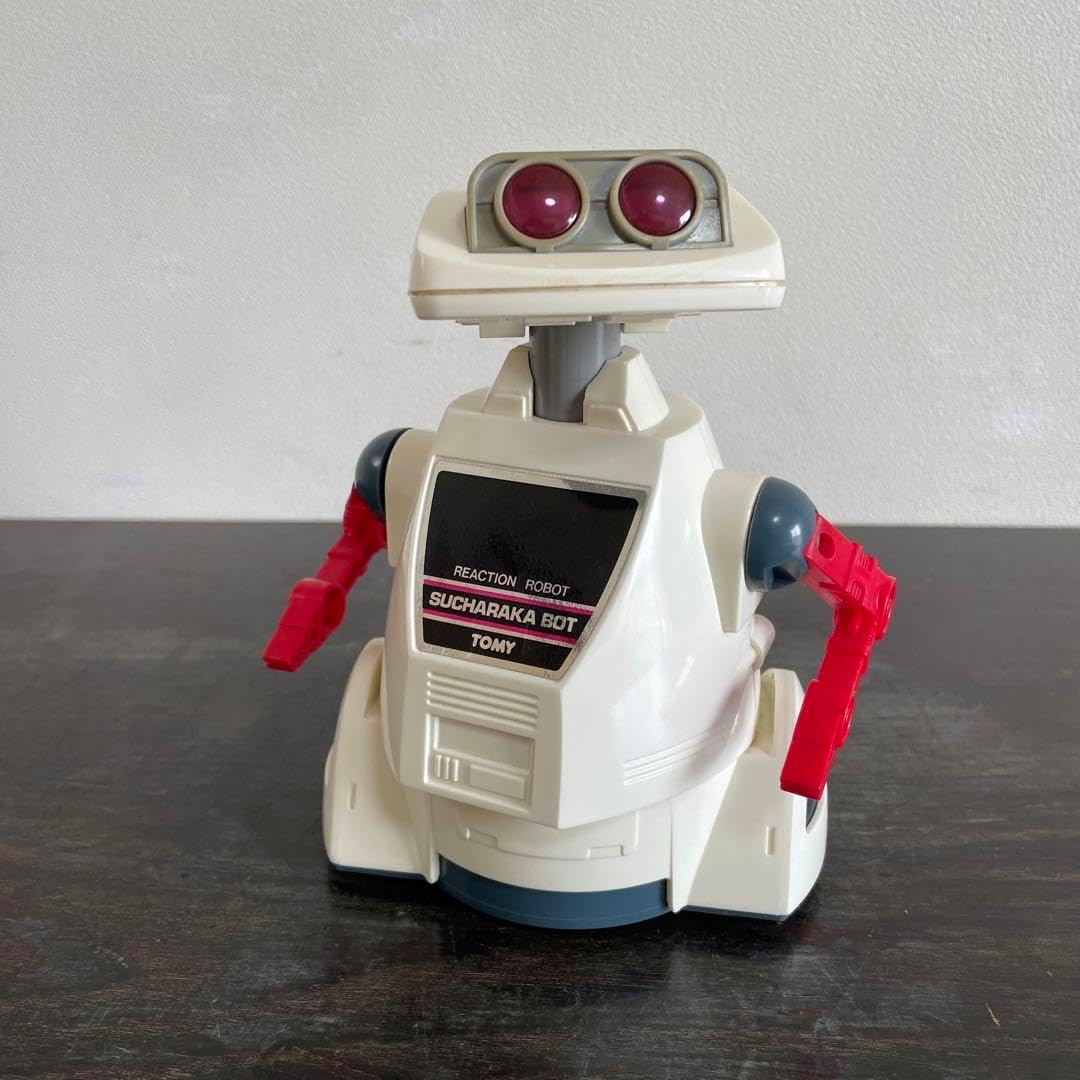 TOMY のレトロ・ロボットの魅力